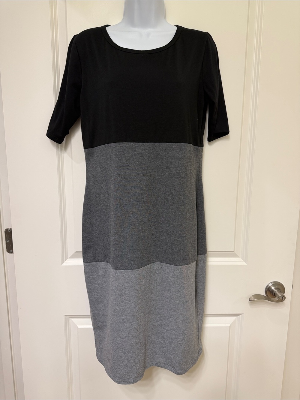 LuLaRoe Black and Gray Colorblock Midi Dress